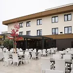 Ξενοδοχείο Karting 4*